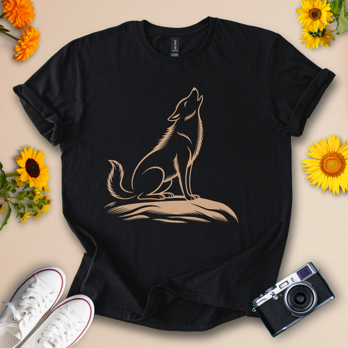 Howling Wolf - Nature-Inspired Graphic Tee