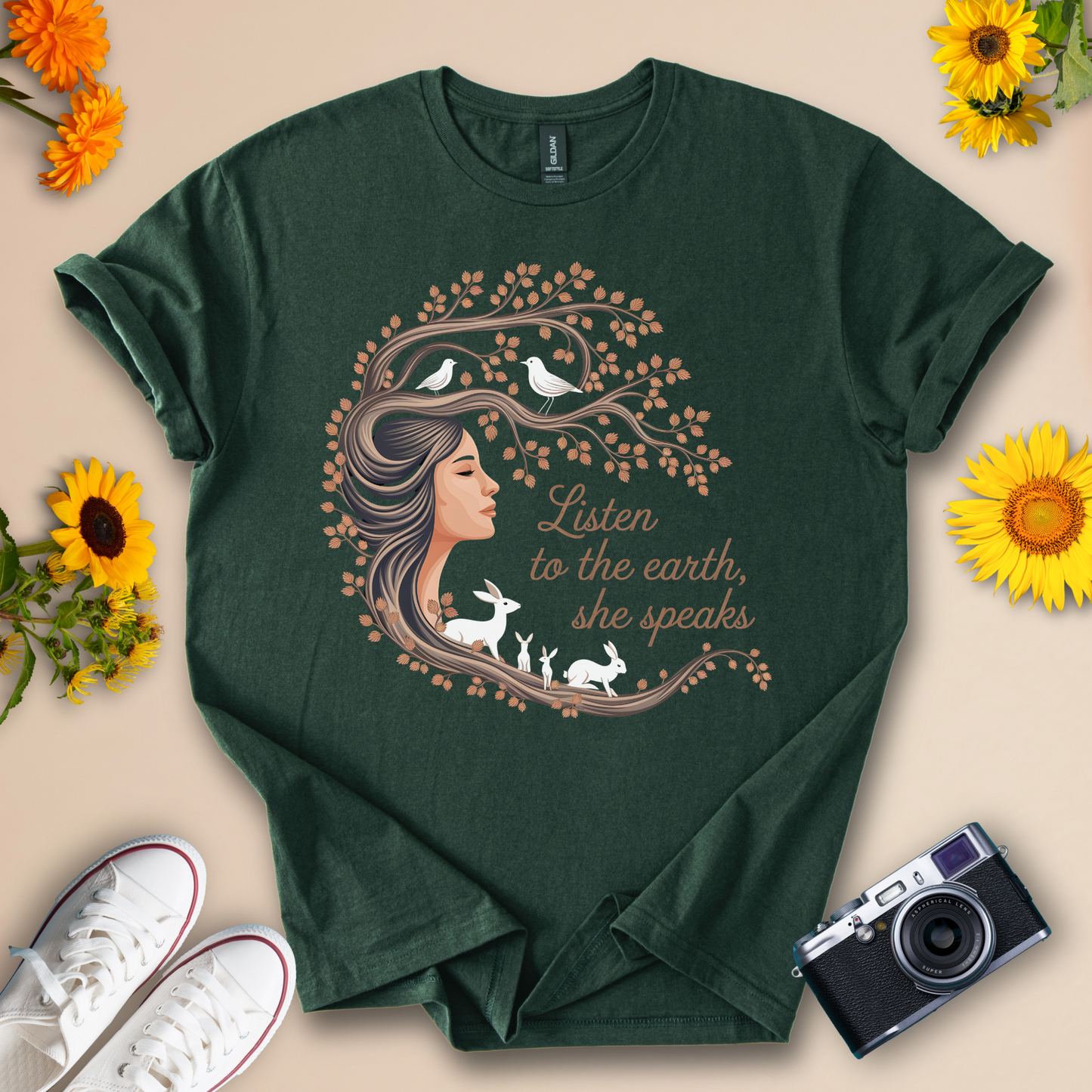 Earth Lover - Listen to the Earth Graphic Tee