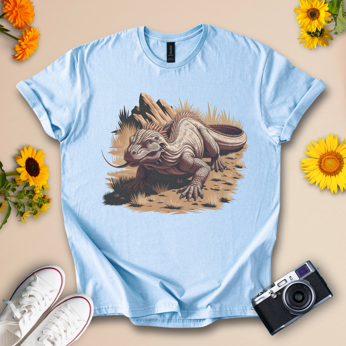 Dessert Lizard Graphic T-Shirt | Wildlife & Nature Graphic Tee - Wildserve - Inspirational Wildlife Tees