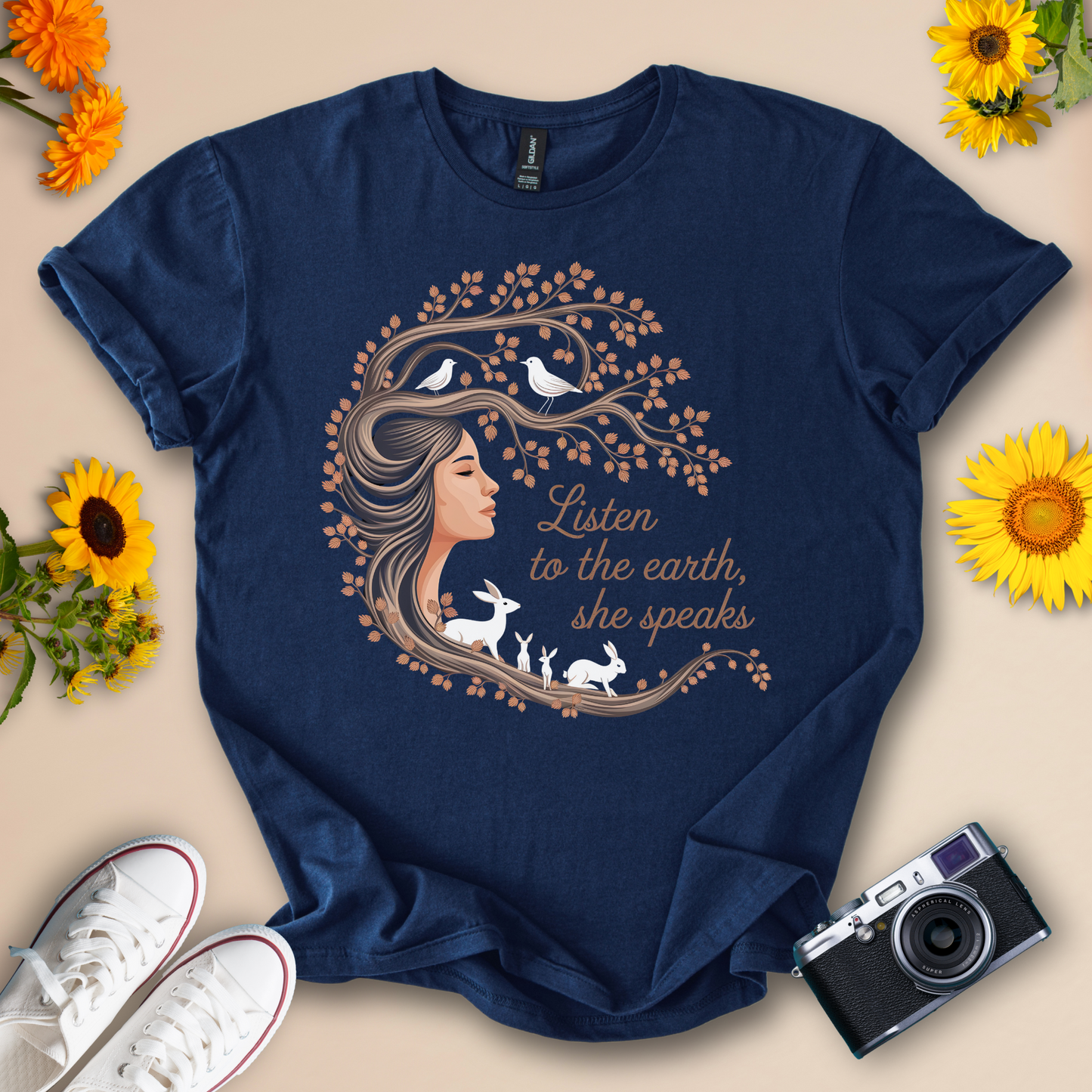 Earth Lover - Listen to the Earth Graphic Tee