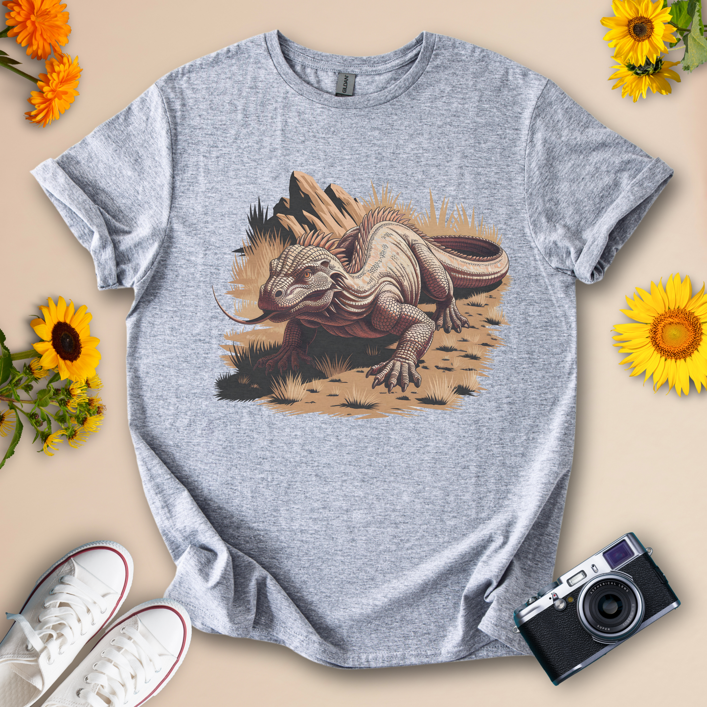 Dessert Lizard Graphic T-Shirt | Wildlife & Nature Graphic Tee - Wildserve - Inspirational Wildlife Tees